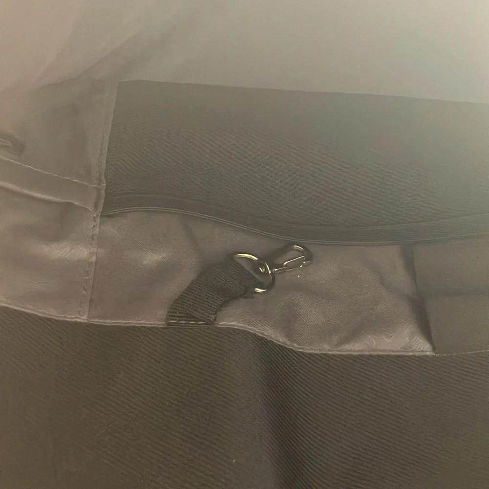 Solo black briefcase messenger/laptop bag in‎ great condition